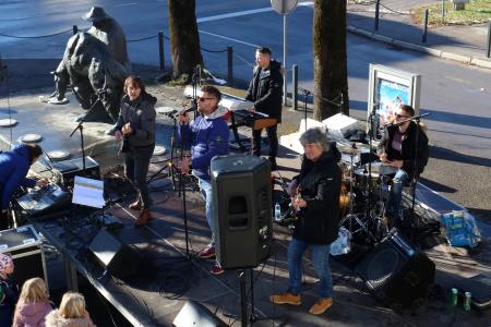 Božični sejem in obisk treh dobrih mož 48 Foto Ljubo Vukelič